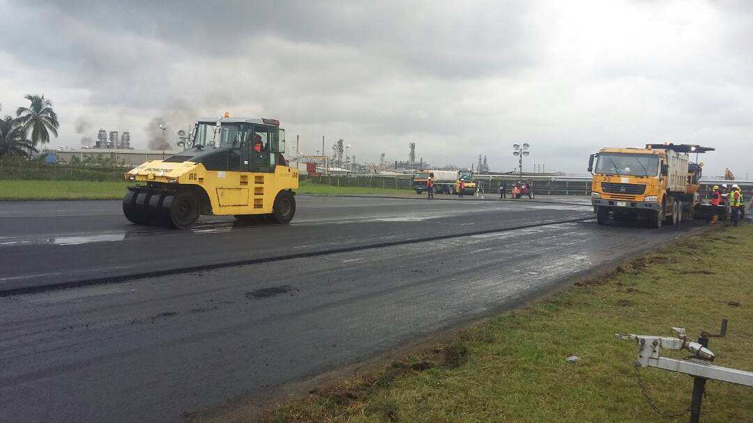 Escravos Runway
